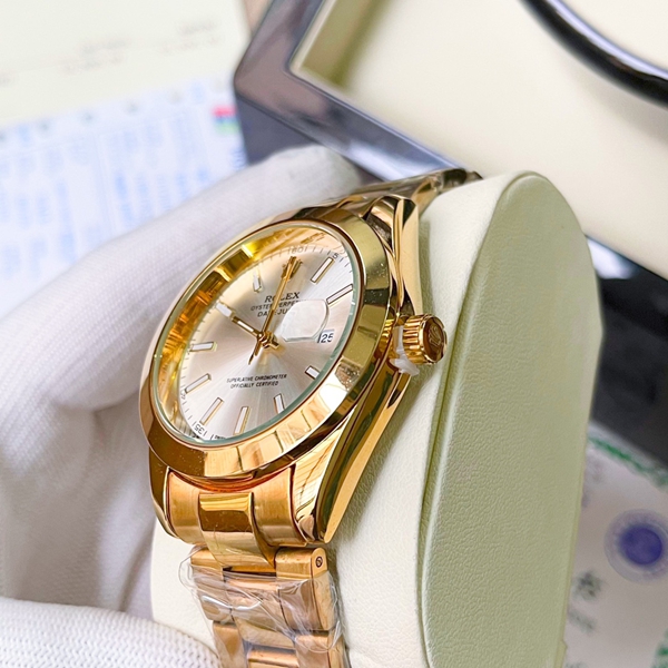 ブランド時計角部分ディテール